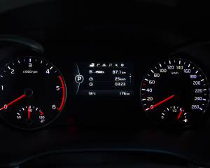 Kia Optima Sportswagon - Interior 10